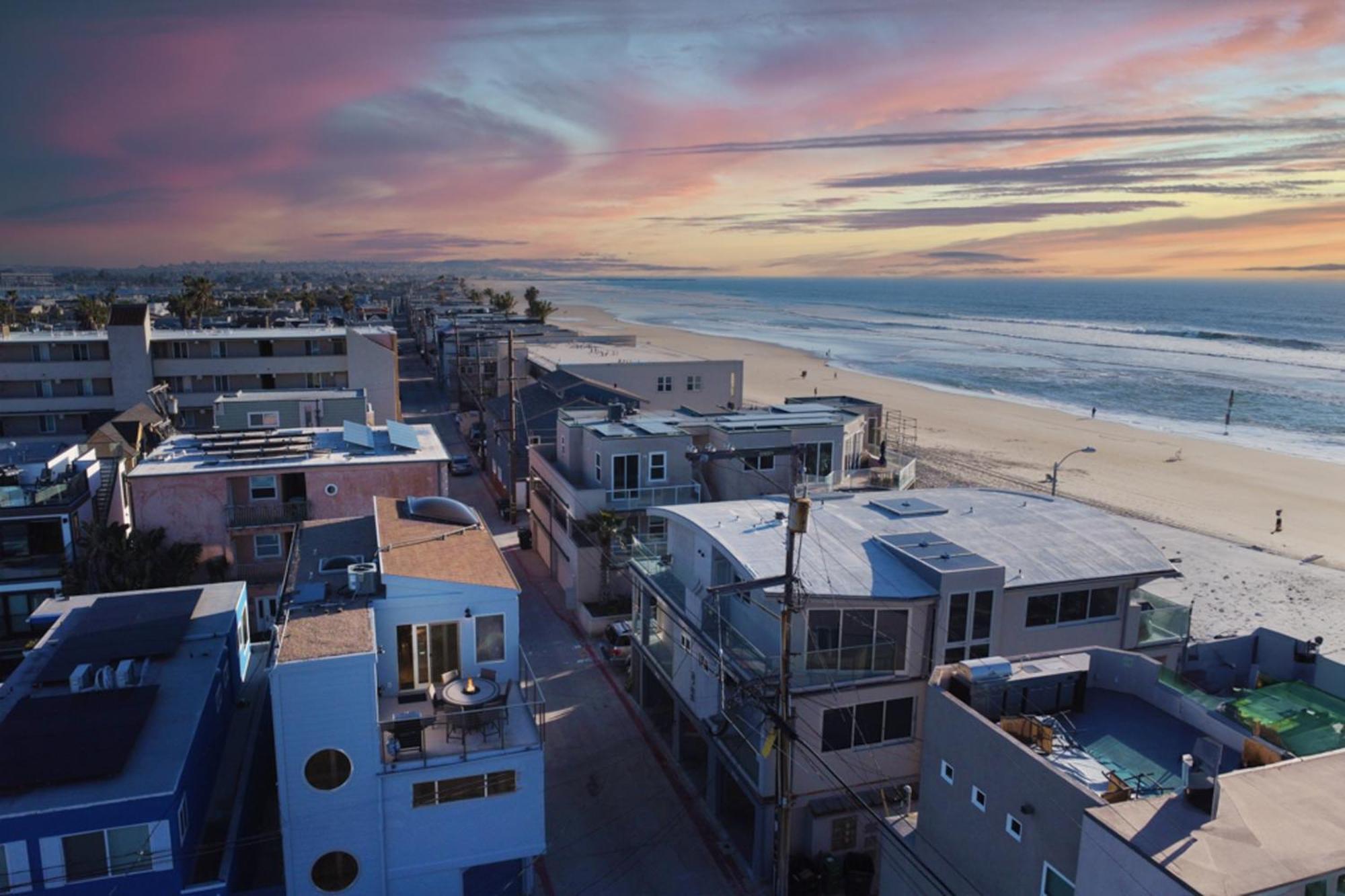Coastal Escape Ping Pong Bikes And Steps To Holiday home San Diego